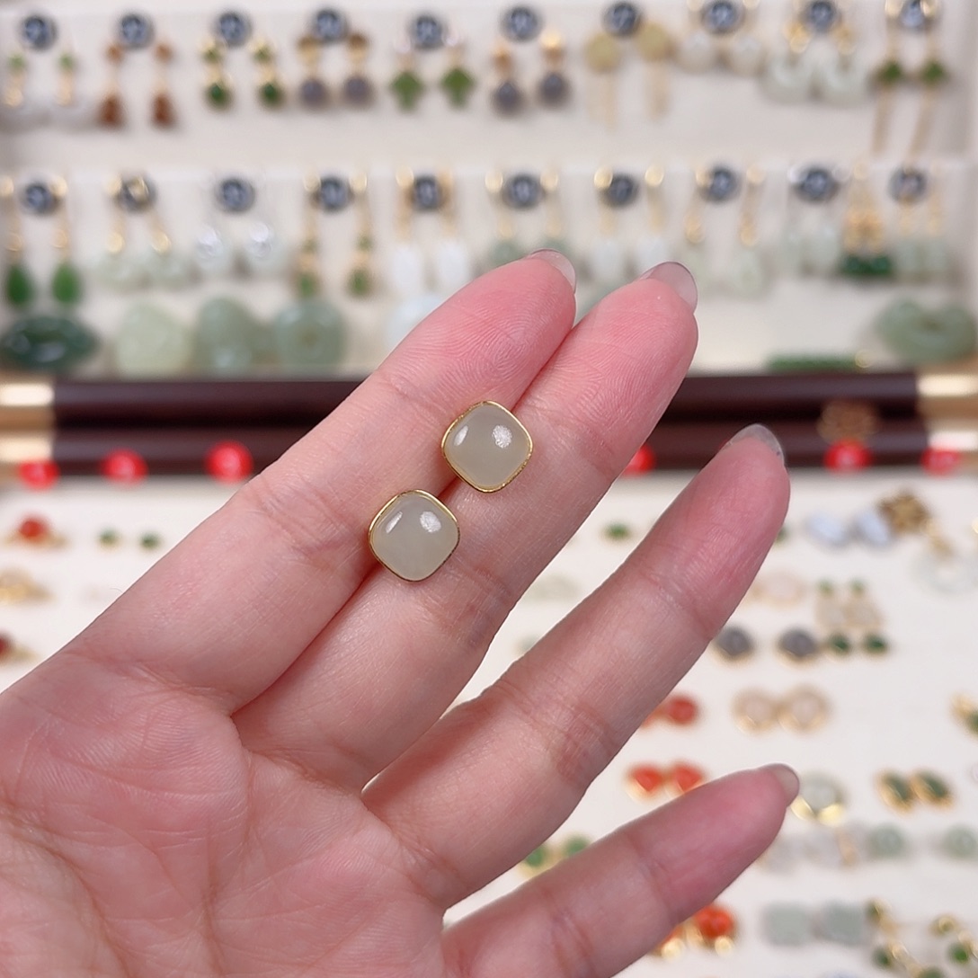 银S925镶嵌和田玉耳饰