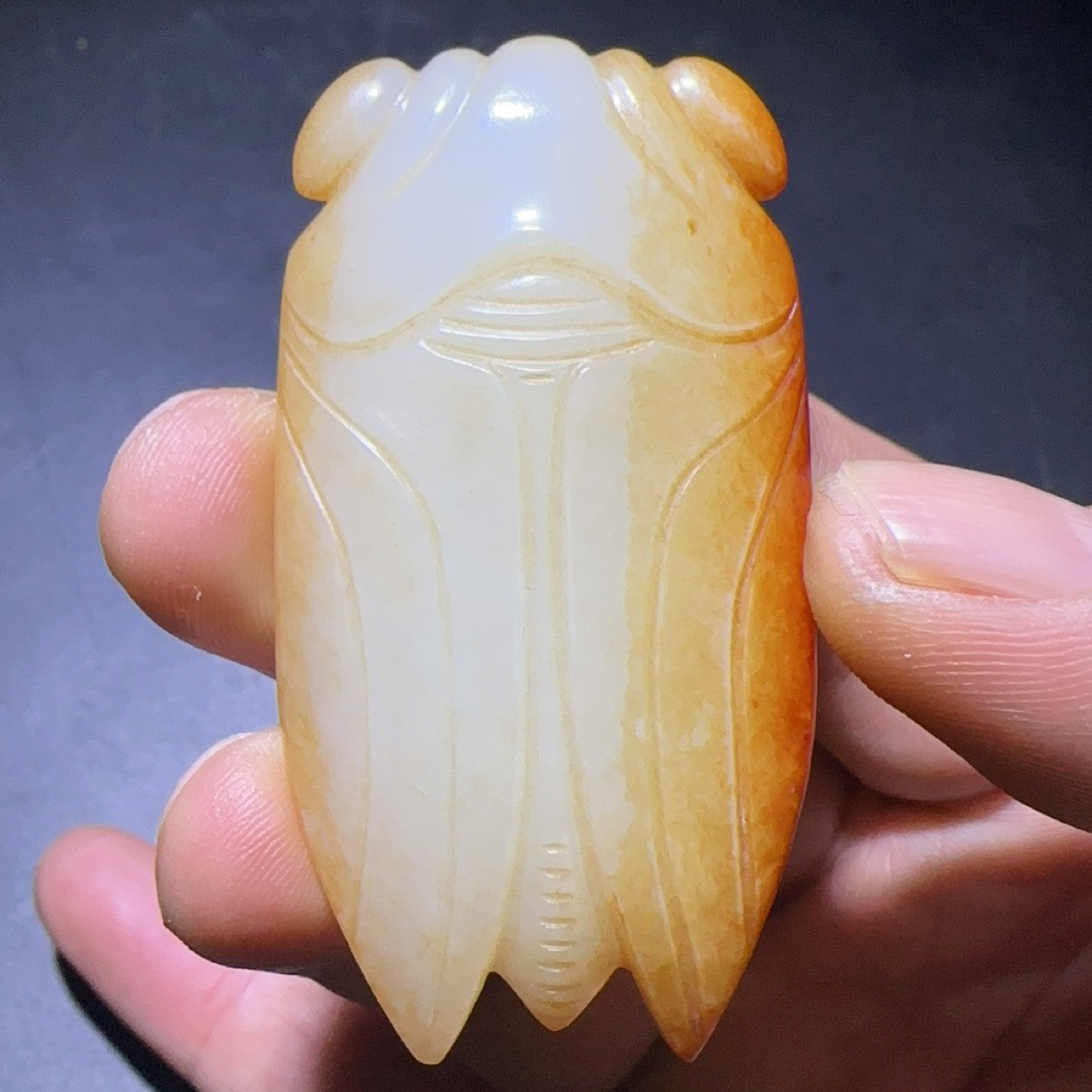 新疆和田白玉黄沁一鸣惊人