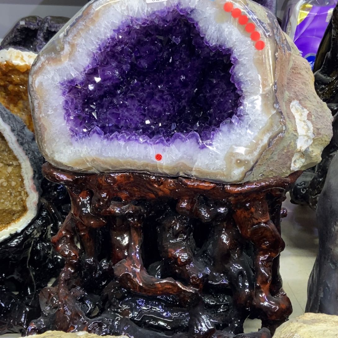 紫晶未镶嵌大型摆件（非配饰）潘