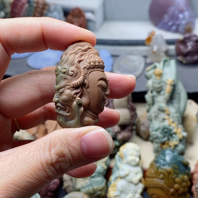 【闪购商品】定制石英质玉吊坠未镶嵌