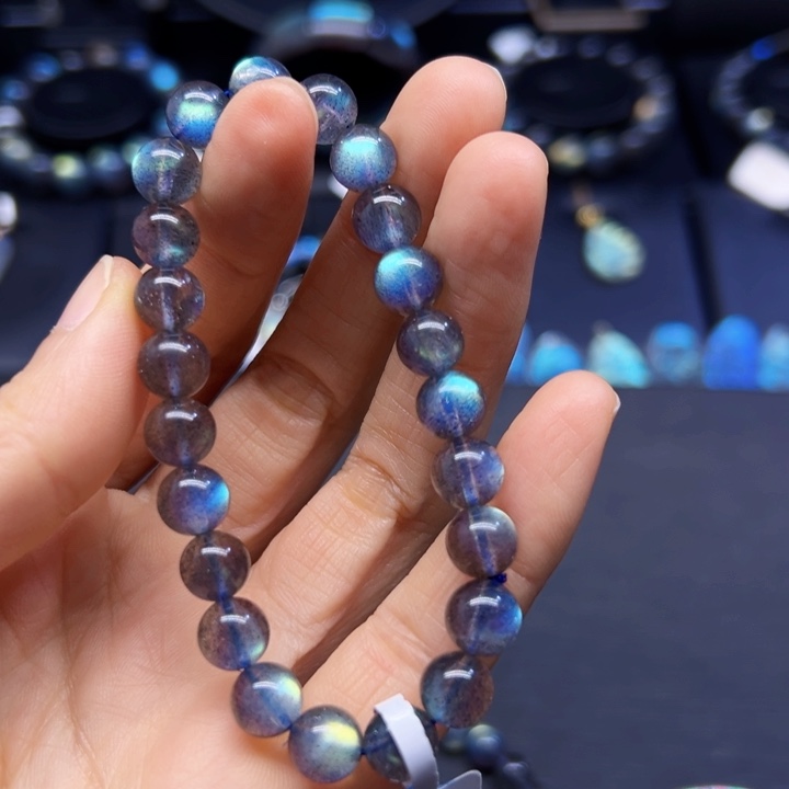 拉长石手串未镶嵌8.2左右