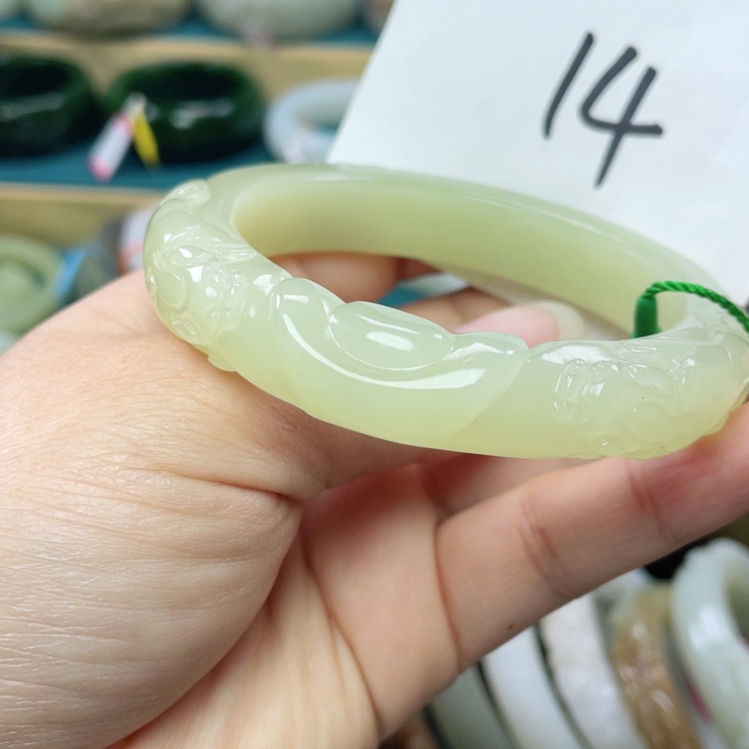 未镶嵌手镯和田玉圈口58