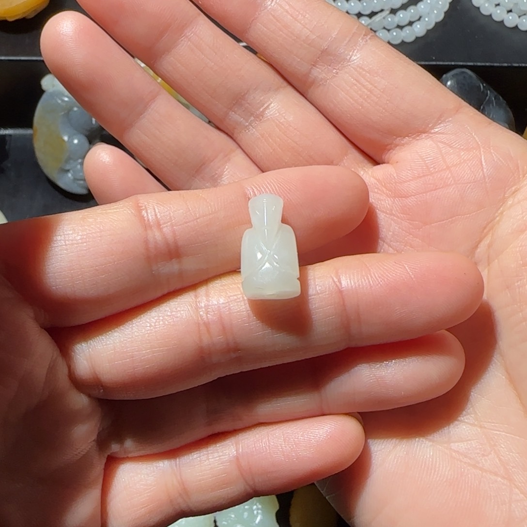 和田玉颈饰未镶嵌周*