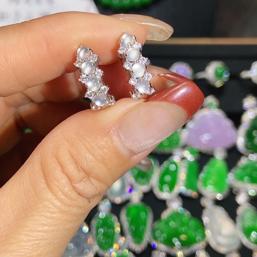 【闪购商品】翡翠耳饰未镶嵌天然翡翠