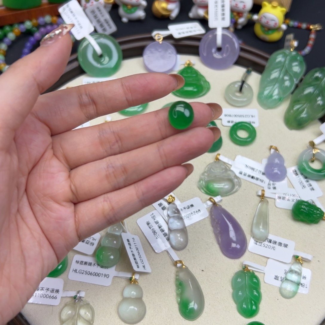 张*鱼直播间编号x1300