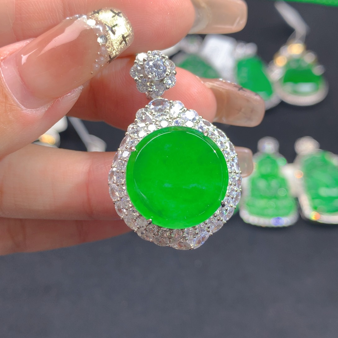 翡翠颈饰银S925镶嵌11111111111