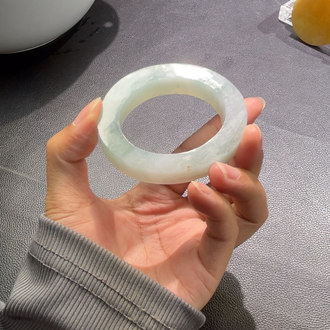 定制翡翠未镶嵌手镯贵妃