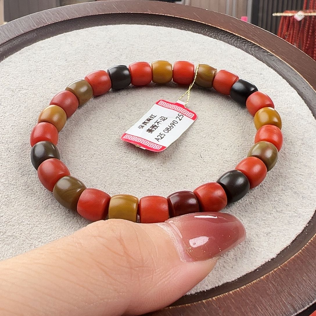 南红玛瑙手串未镶嵌