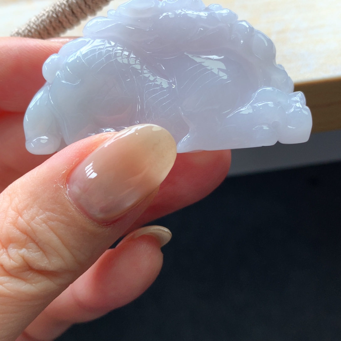 翡翠未镶嵌颈饰吊坠