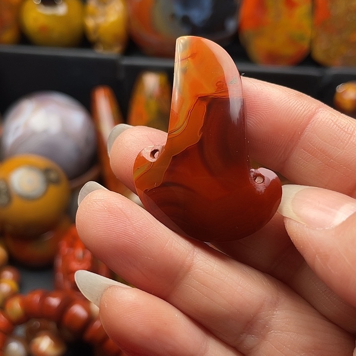 玛瑙/玉髓颈饰未镶嵌