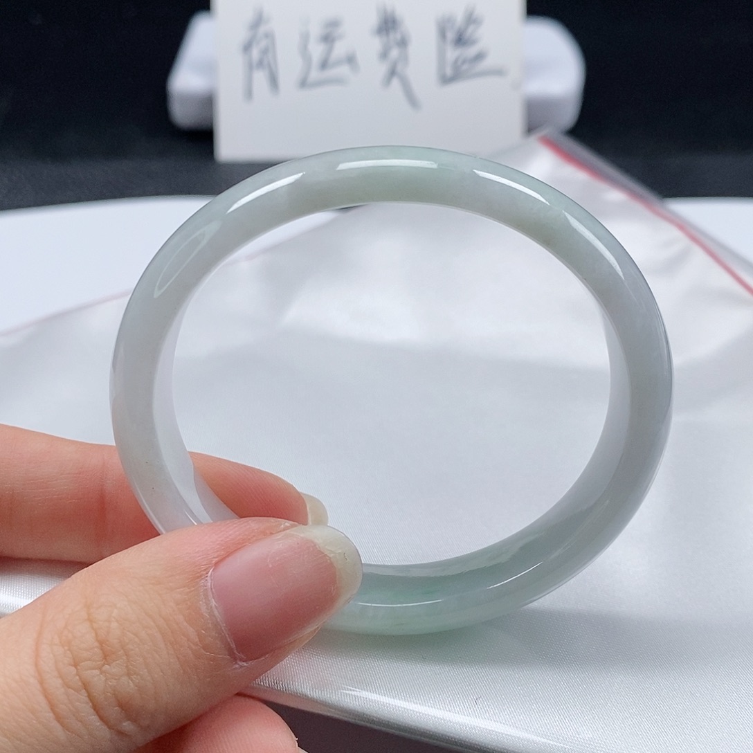 【闪购商品】翡翠手镯（贵妃镯）未镶嵌262号