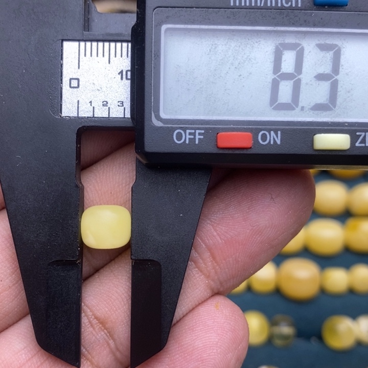 裸石琥珀未镶嵌33号8.3*7.1