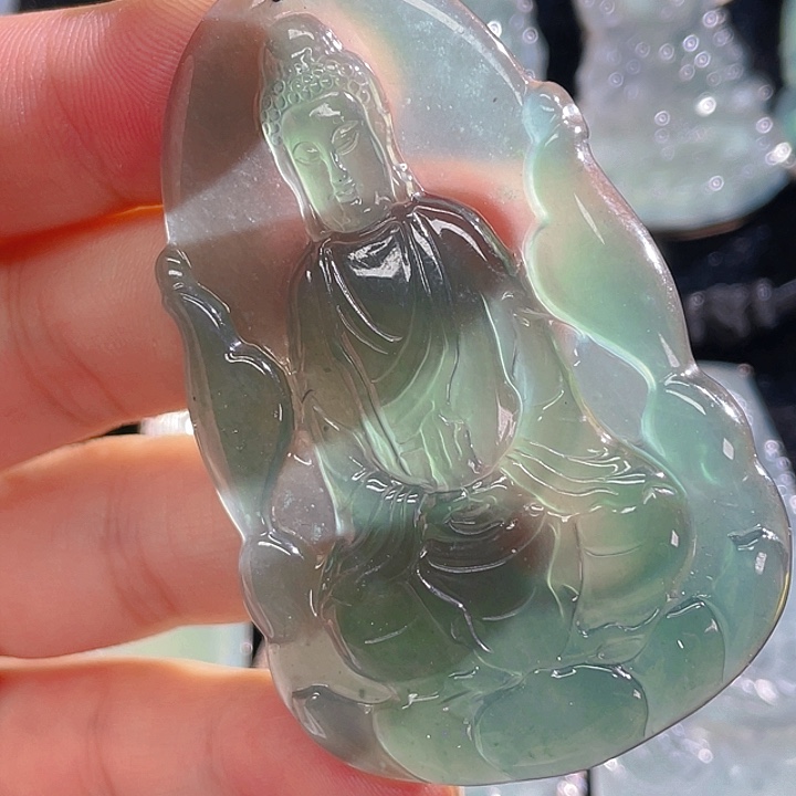 翡翠颈饰未镶嵌58，