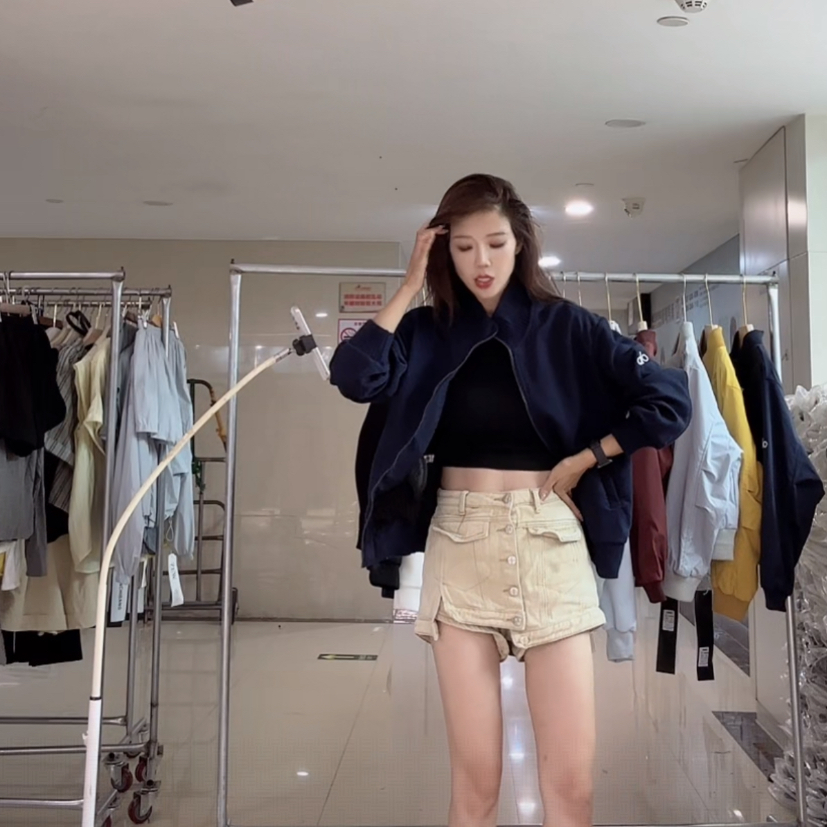 【柒汐】推荐A字母刺绣纯色卫衣外套8302