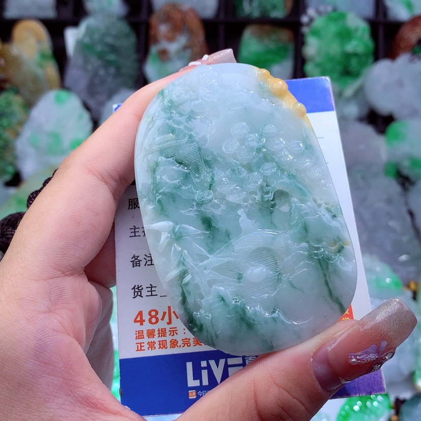 【闪购商品】翡翠颈饰未镶嵌挂件