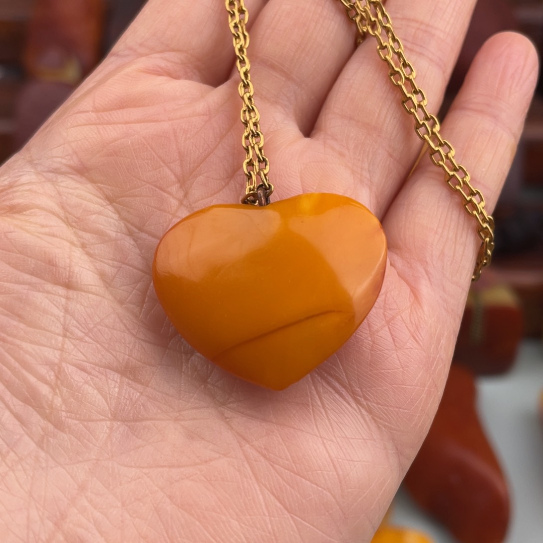 定制琥珀未镶嵌蜜蜡吊坠