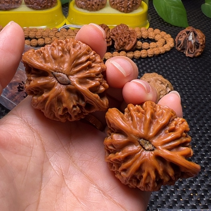 把件文玩核桃聚**业福利宫灯