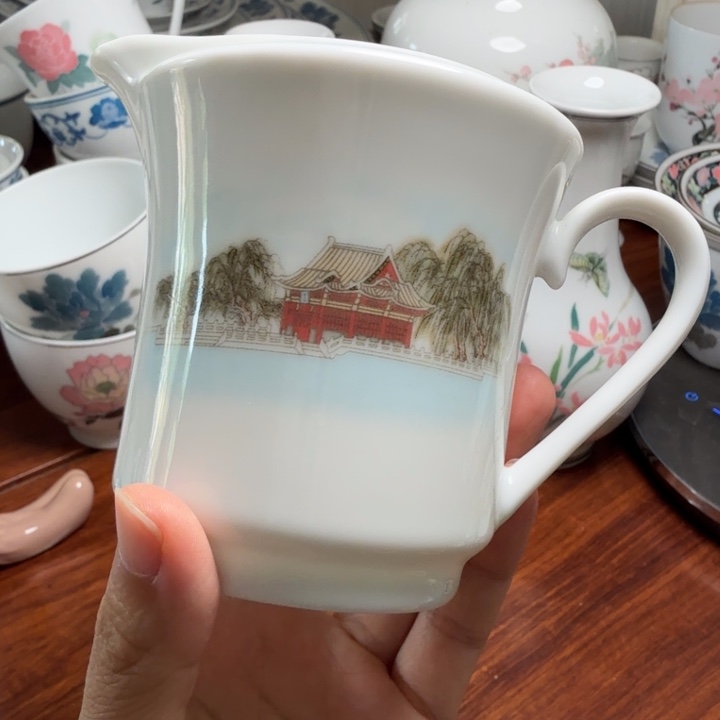 醴陵釉下高温06瓷奶杯微瑕