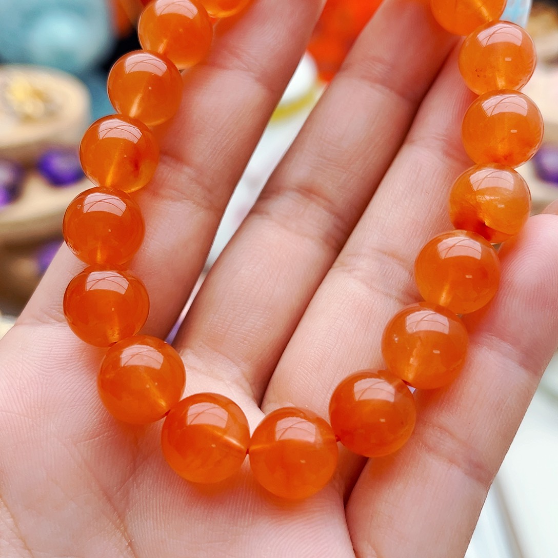 水晶手串未镶嵌天然