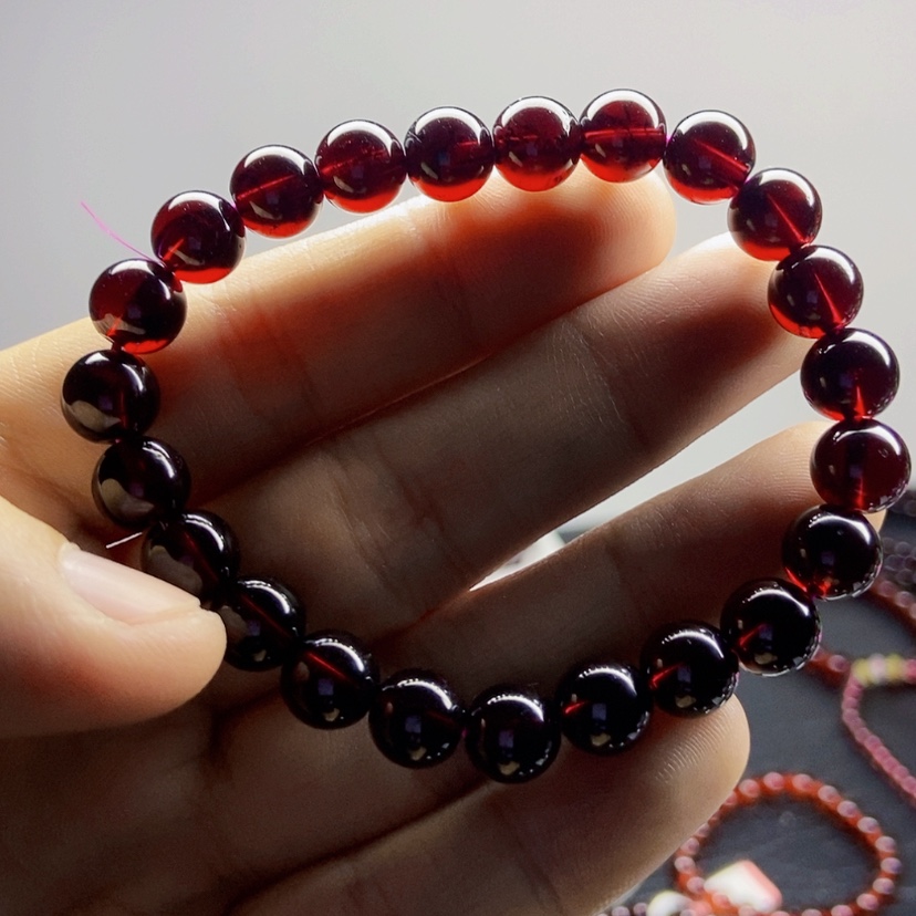 【闪购商品】石榴石手链未镶嵌8.5毫米