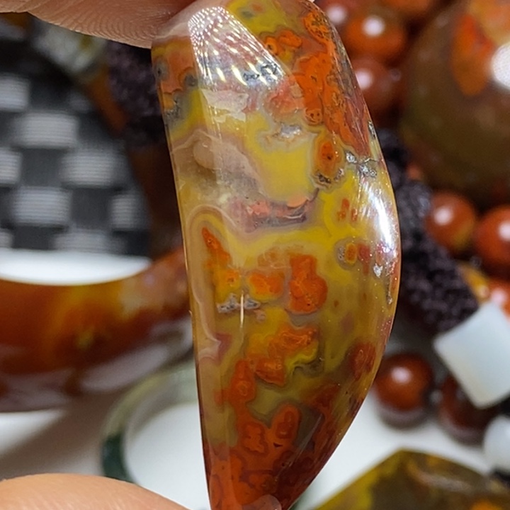 玛瑙/玉髓未镶嵌颈饰雨****