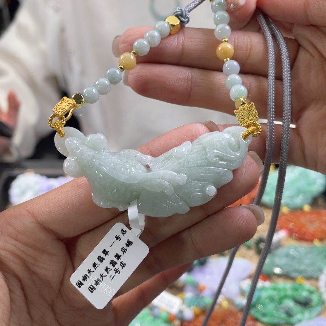 翡翠颈饰未镶嵌代编织