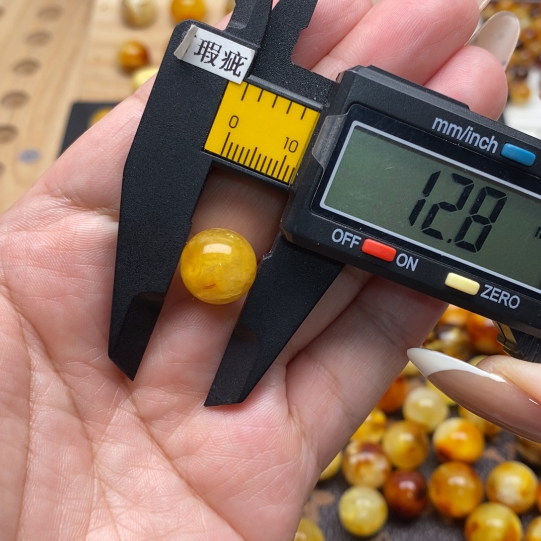 琥珀未镶嵌珠宝奇石蜜蜡1218