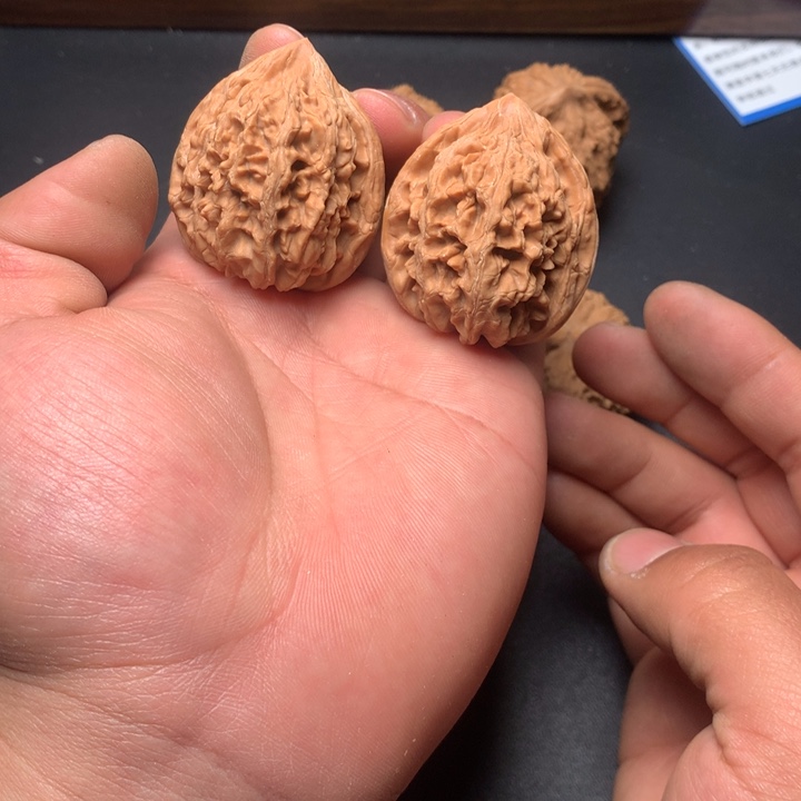 文玩核桃把件38大沽石99