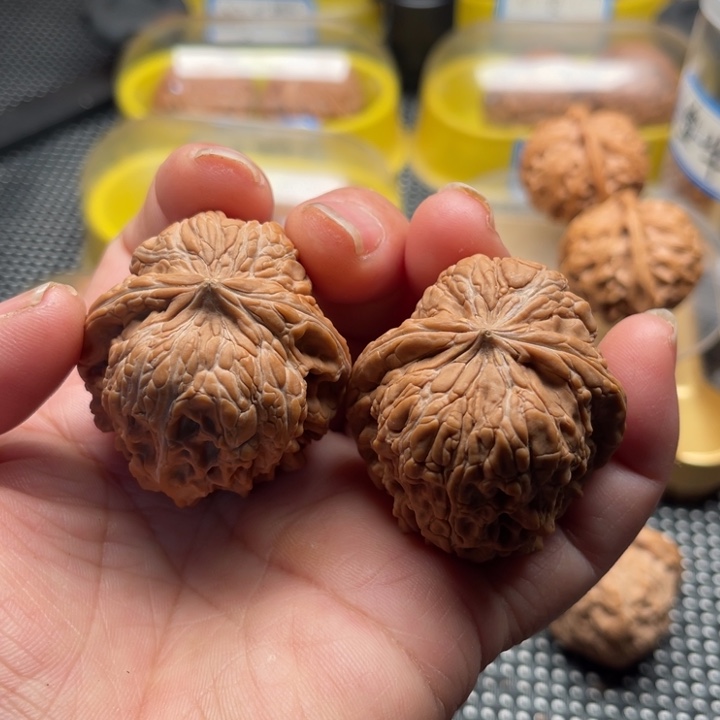 文玩核桃把件全品门墩40