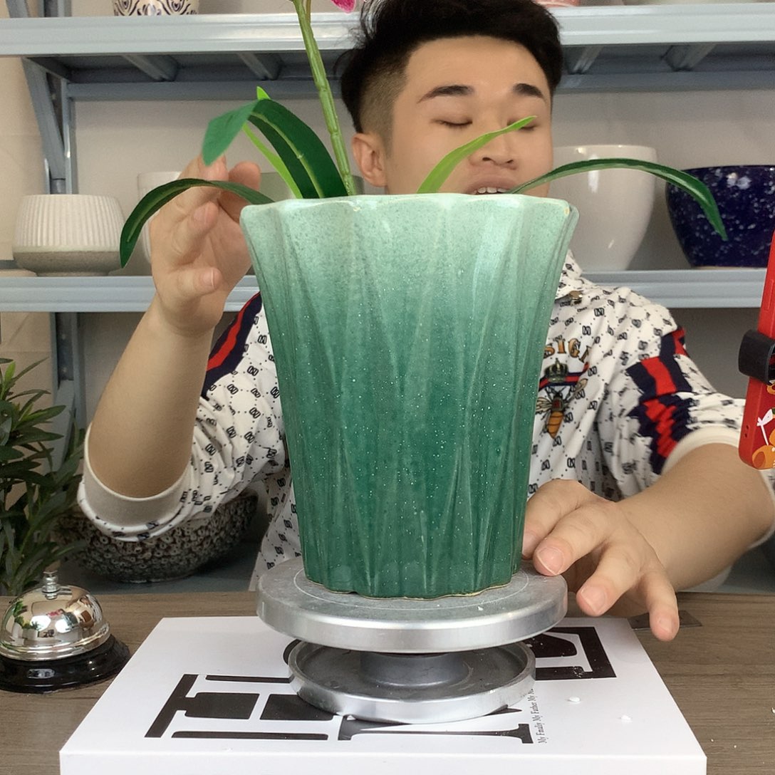 陶瓷微瑕/绿色渐变小蛮腰15x17一个花盆