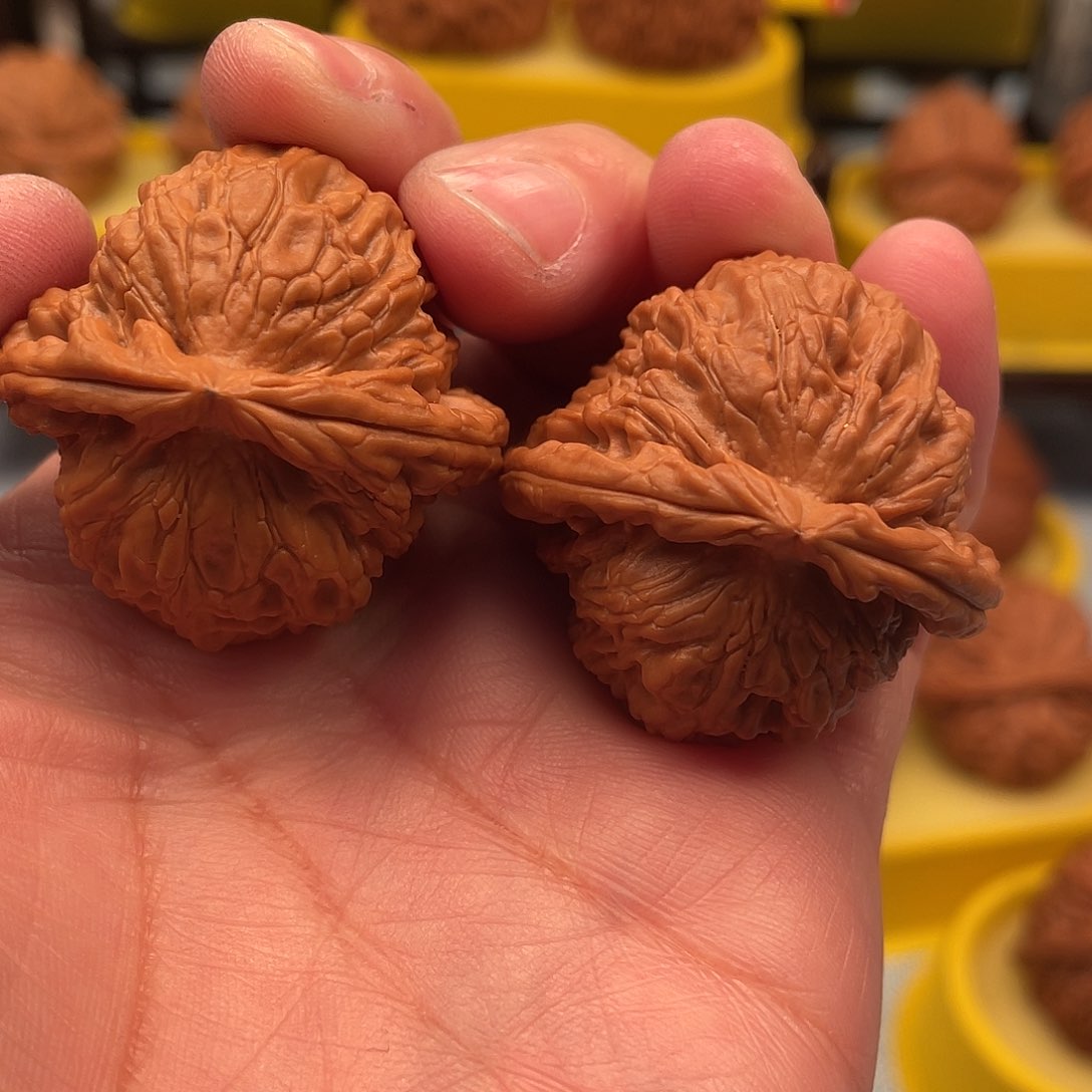 吊坠文玩核桃大****白狮子