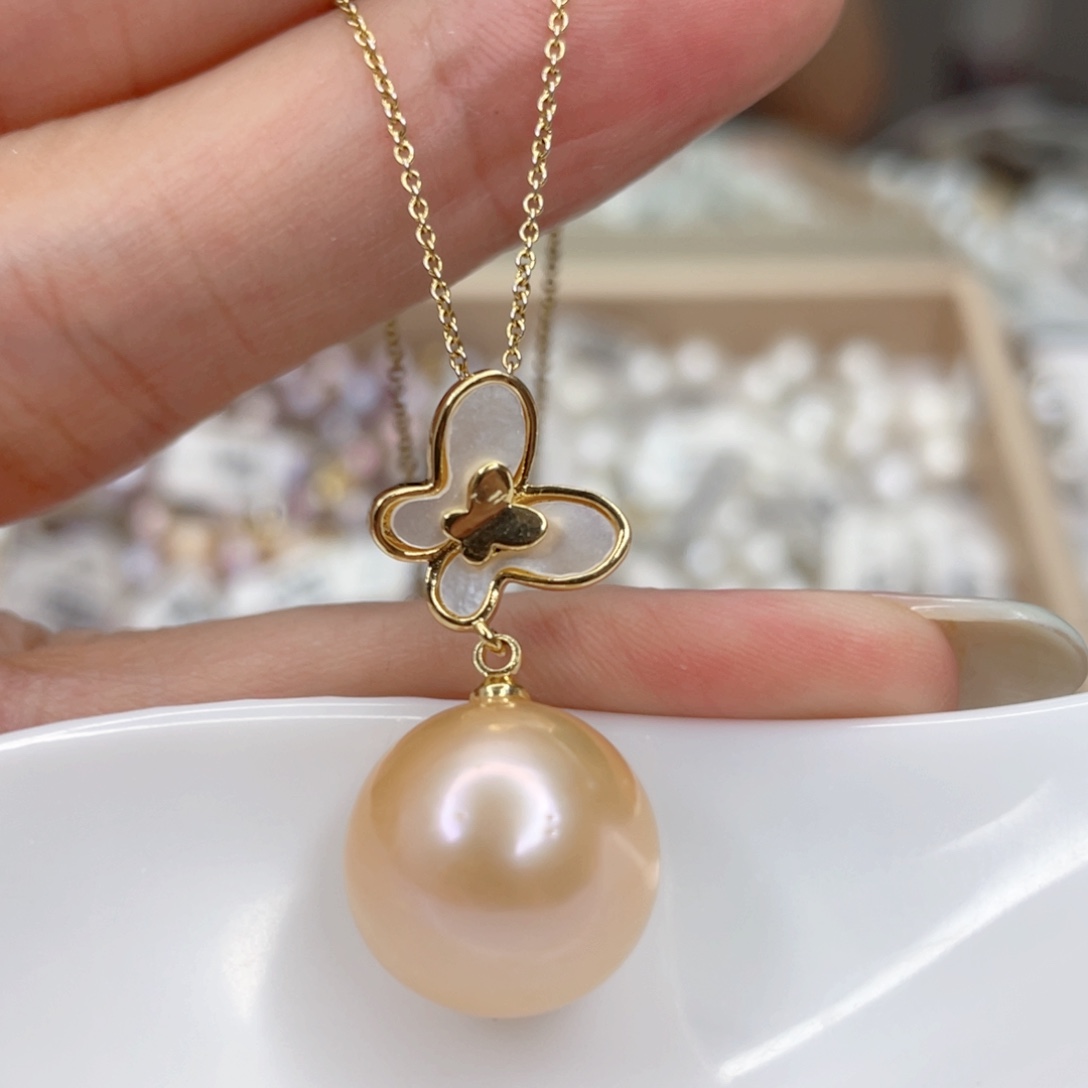 淡水珍珠未镶嵌吊坠(赠链)