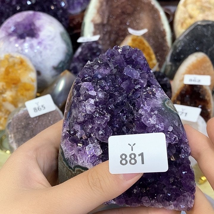 紫晶大型摆件（非配饰）未镶嵌