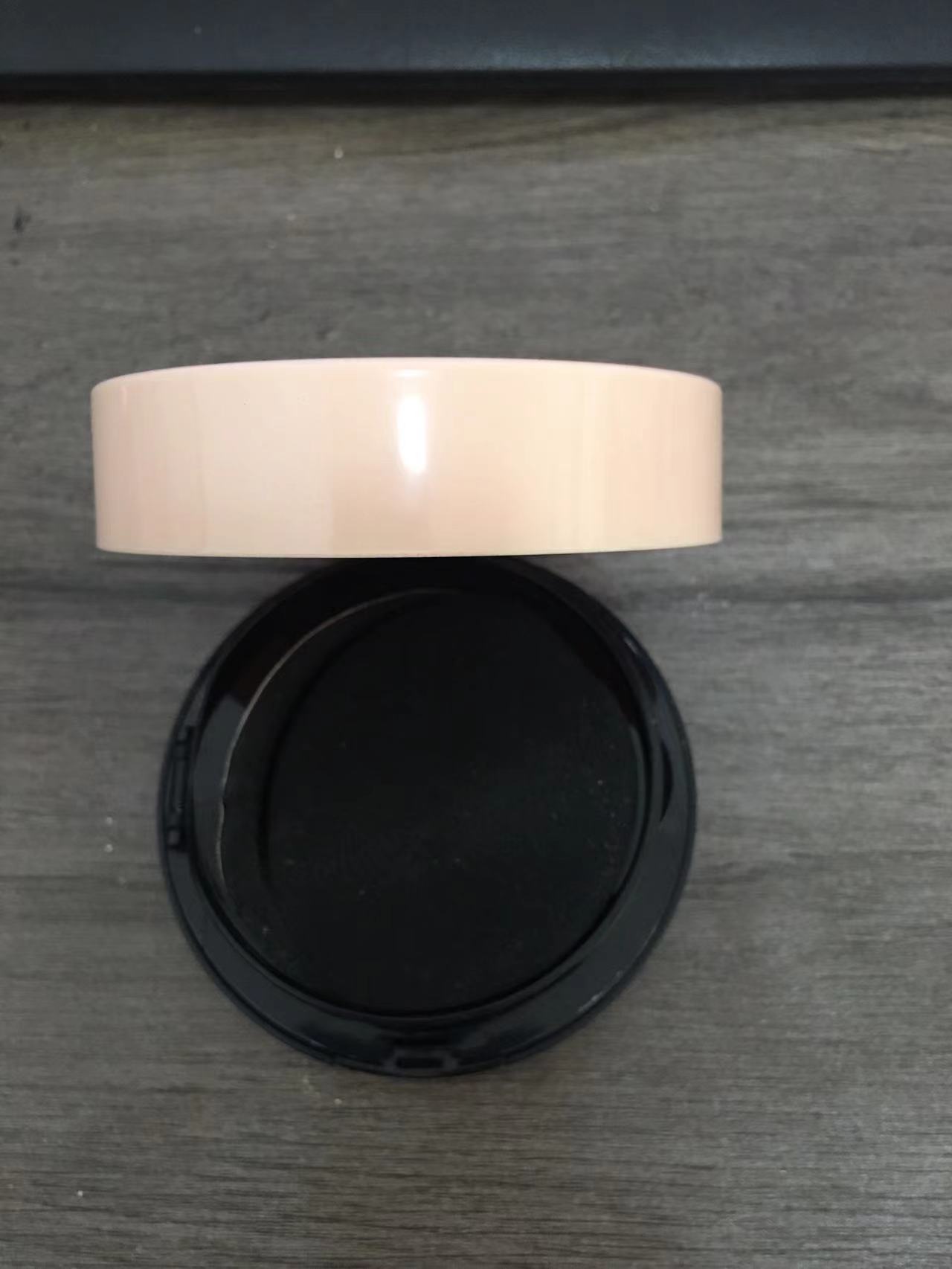 气垫隔离控油定妆