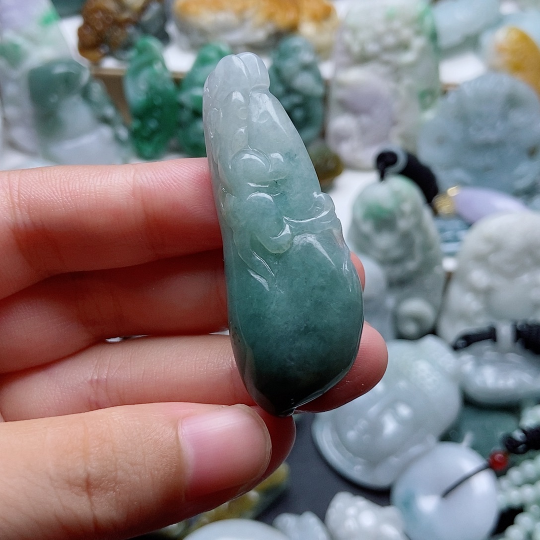 翡翠未镶嵌吊坠(不含链)1