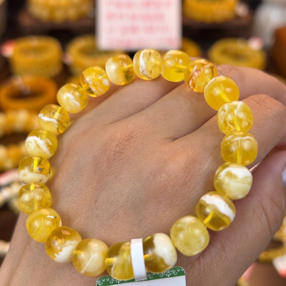 琥珀裸石未镶嵌kjjnnnnmmnn