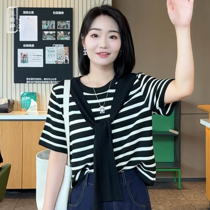 春夏短袖t恤打底衫女款爆款2025新款显瘦百搭针织条纹宽松上衣服