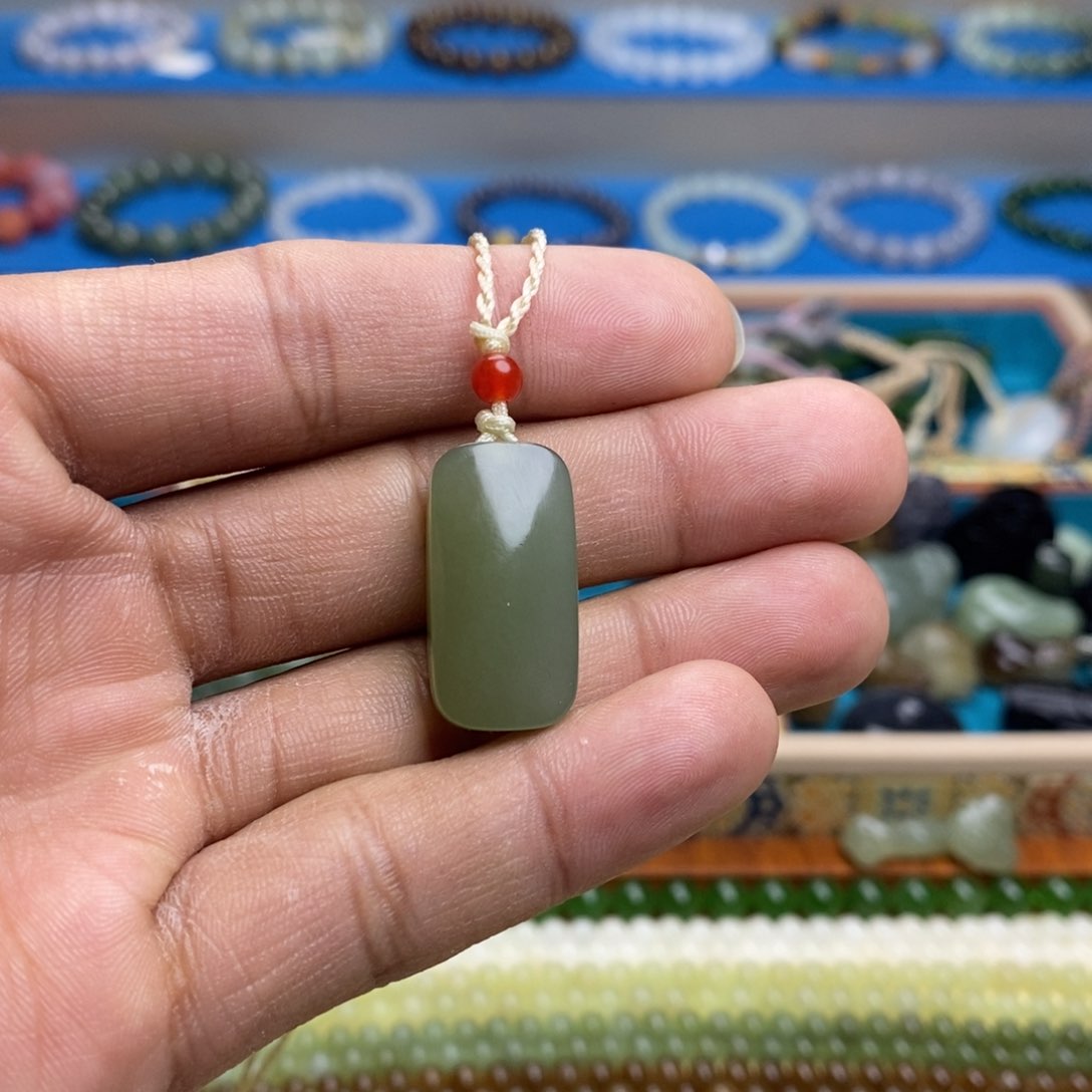 和田玉挂件未镶嵌