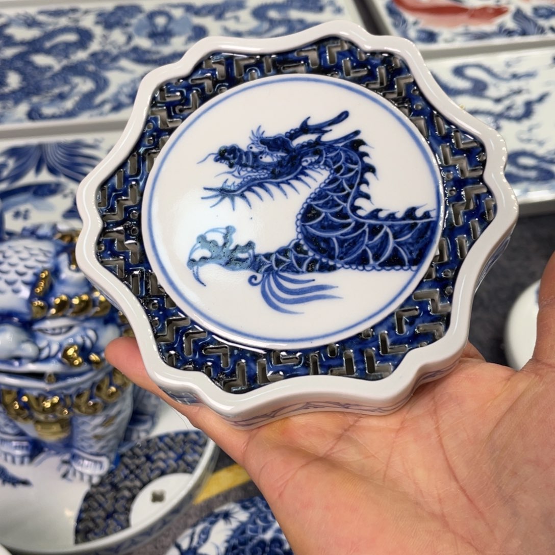 景德镇陶瓷手工手绘