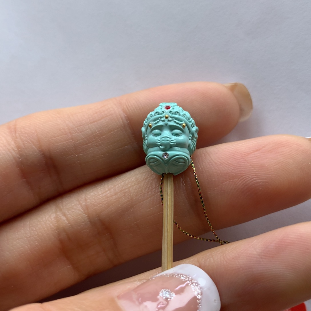 绿松石配饰未镶嵌