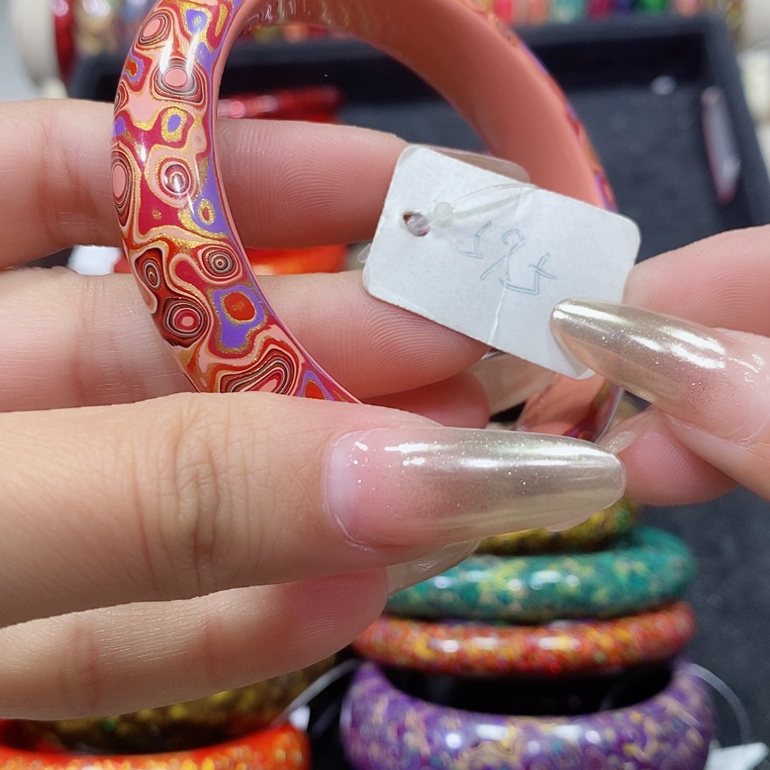 A**n大漆手镯……………………