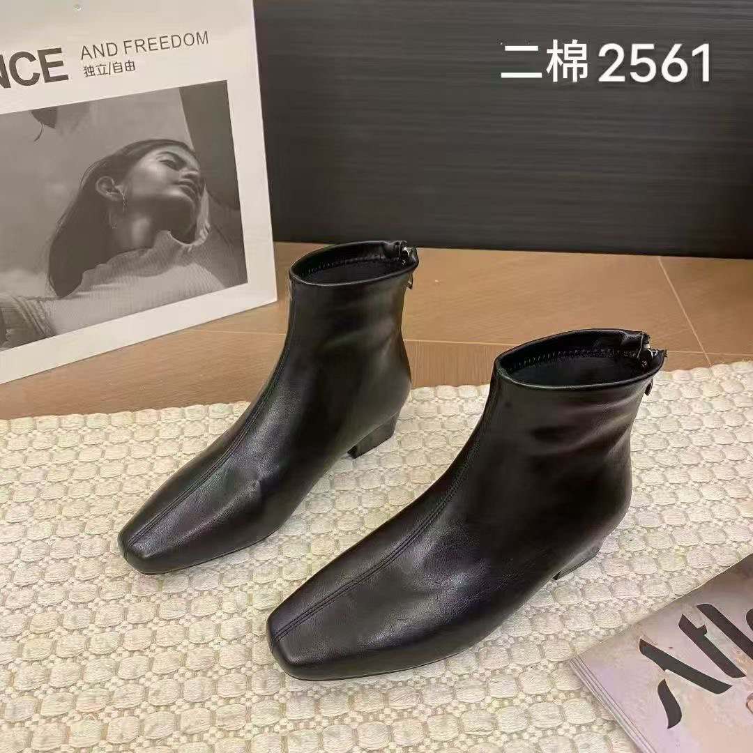 中跟防滑千金风方头复古粗跟短靴靴子百搭瘦瘦靴加棉细跟