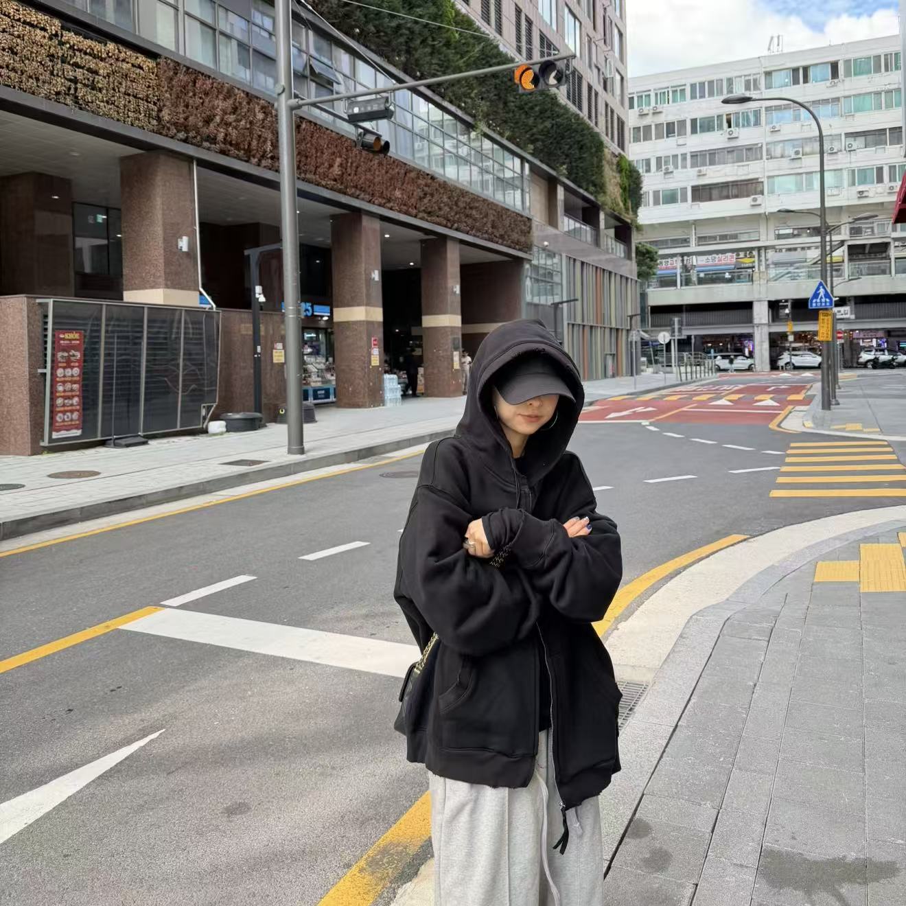 ｛귤 언니｝lam自留！高端局入！超克重破洞连帽卫衣外套