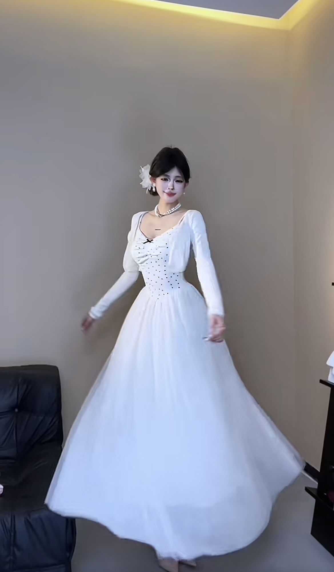 XQIN【玉兰初雪】气质轻奢修身设计感收腰连衣裙夏季QXQHZ48730