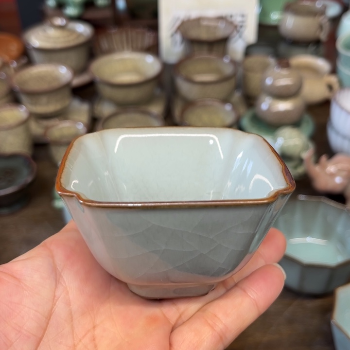 青瓷微瑕浮力特价