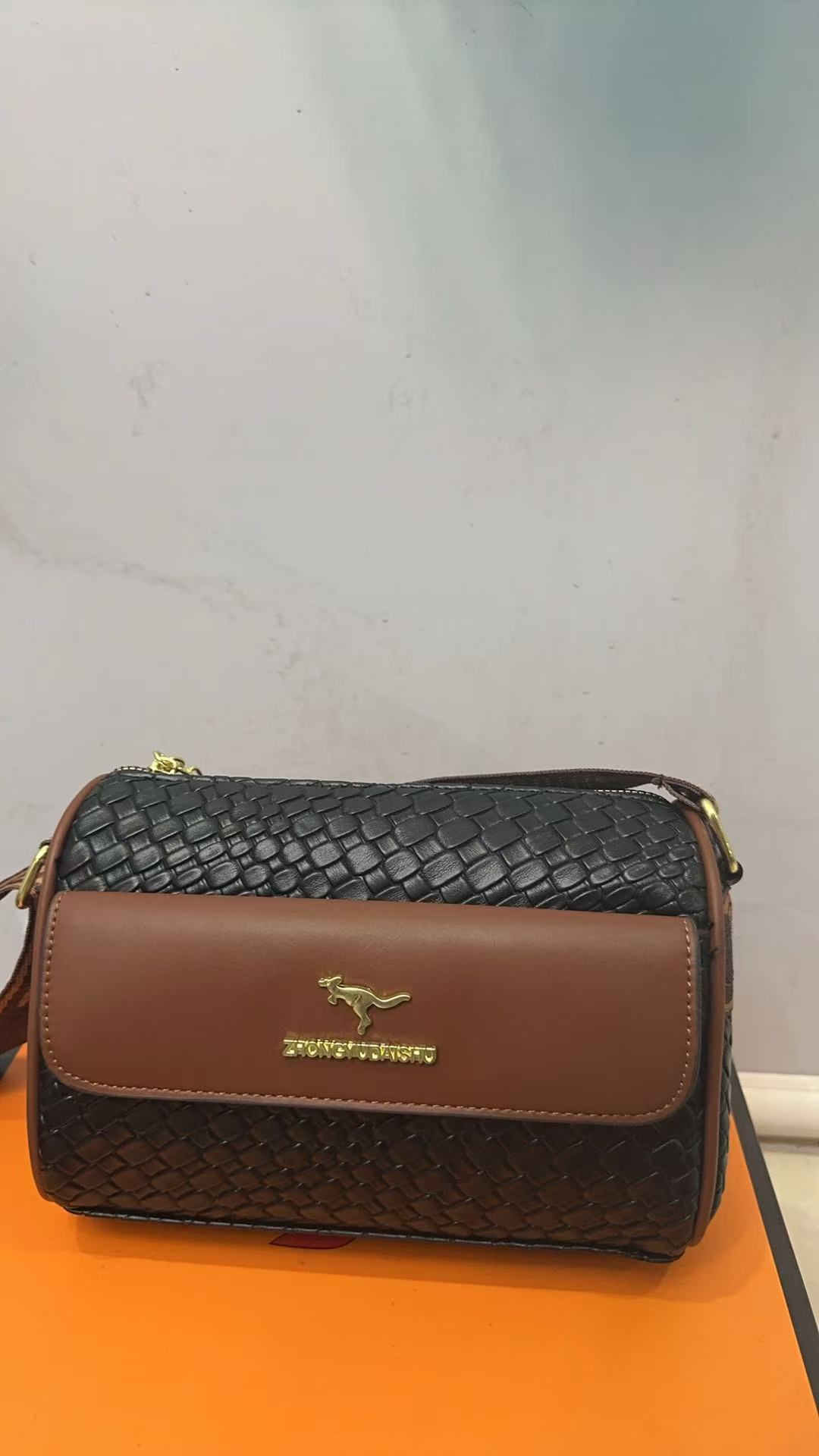 （亮牌灯点关注才可以拍）单肩斜手提包气质手提包肩包经典轻奢时尚