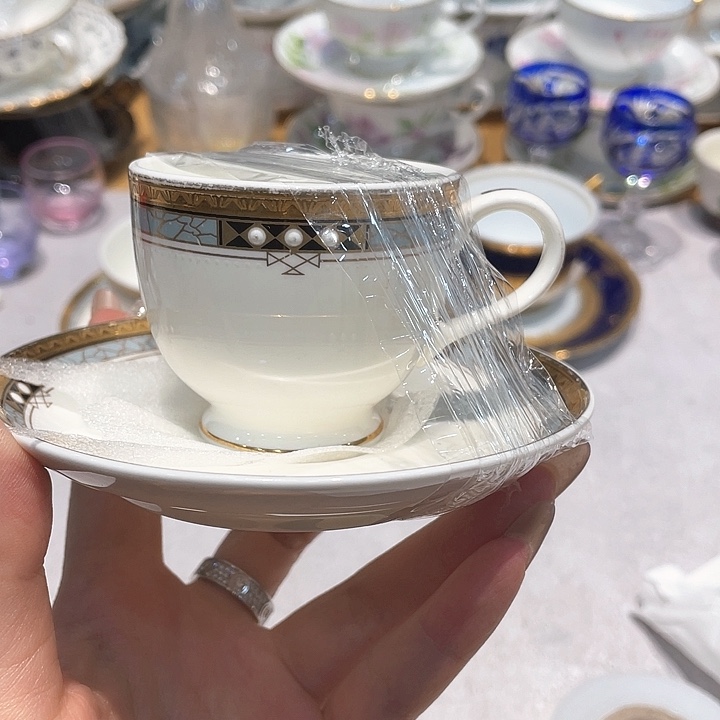 精品进口瓷器瓷片脱金小