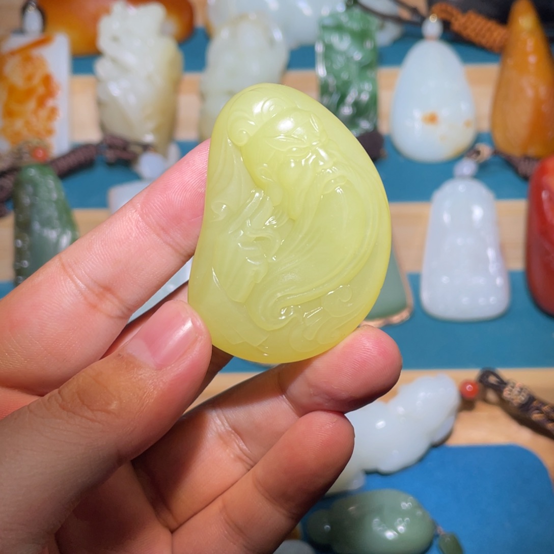 【闪购商品】未镶嵌和田玉挂件收**满