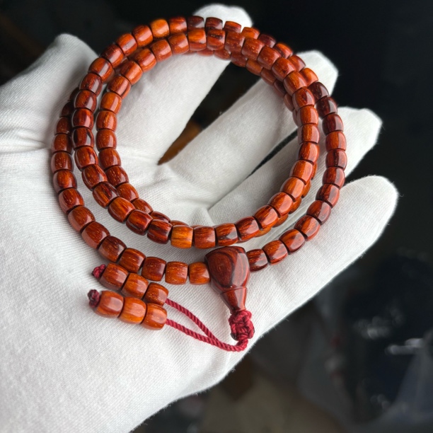 稀有·小叶紫檀黑飘红小星星，6.5/7精工直切，一物一拍