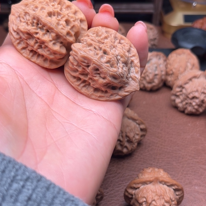 o***l吊坠文玩核桃佛肚